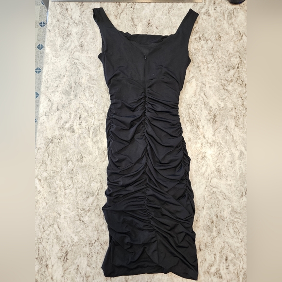 Le Chateau - NWT little black dress - sz XS - Picture 2 of 2